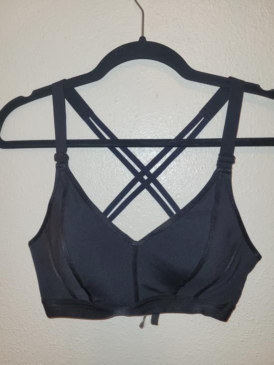 Victoria's Secret Other - Victoria's Secret Sport VSX Black Crisscross Strappy Wireless Sports Bra 32D